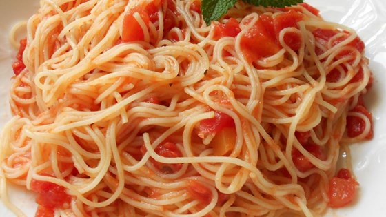 Tomato and Garlic Pasta