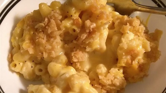 Easy Pleasy Mac N Cheesy -  US Navy Style