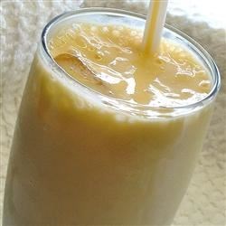 Honey-Mango Smoothie