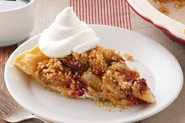 Cranberry-Pear Crumble Pie