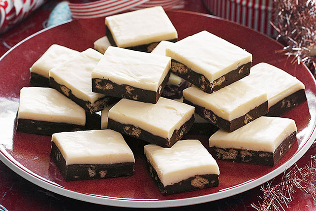 Two-Layer Cookie Crunch Fudge