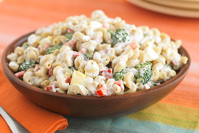 Red Pepper and Broccoli Macaroni Salad