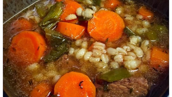 Slow Cooker Beef Barley Soup