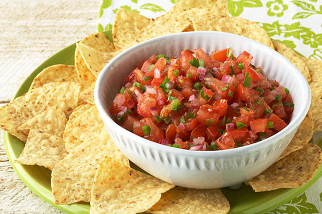 Fresh Salsa with Tomatoes