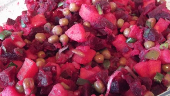 Ukrainian Salat Vinaigrette (Beet Salad)