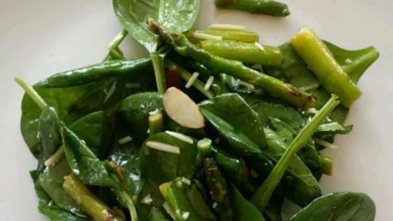 Grilled Asparagus Salad